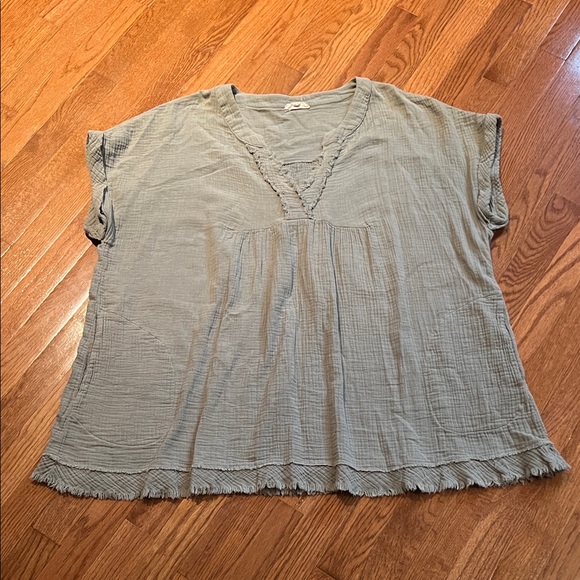 entro Dresses & Skirts - Entro dress with pockets size 1X